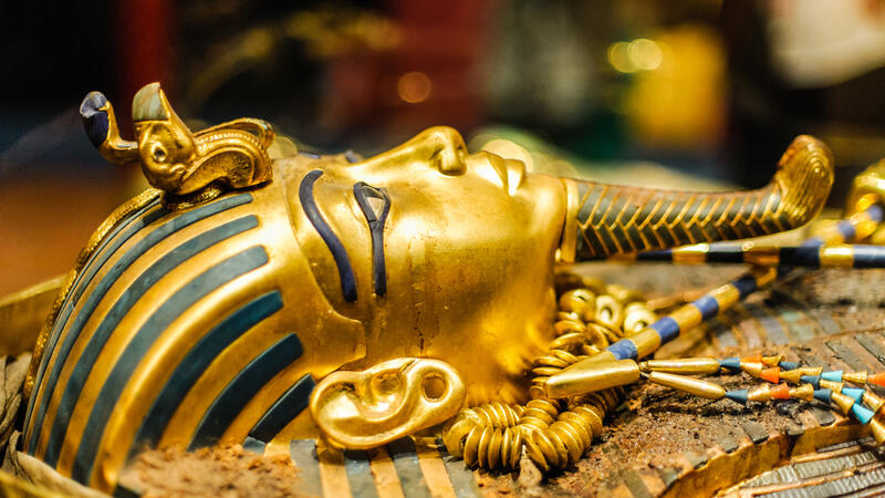 Mask of pharaoh Tutankhamun
