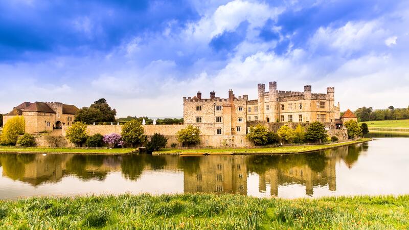 Campaigns, Castles and Coastal Wonders aboard the Hebridean Sky